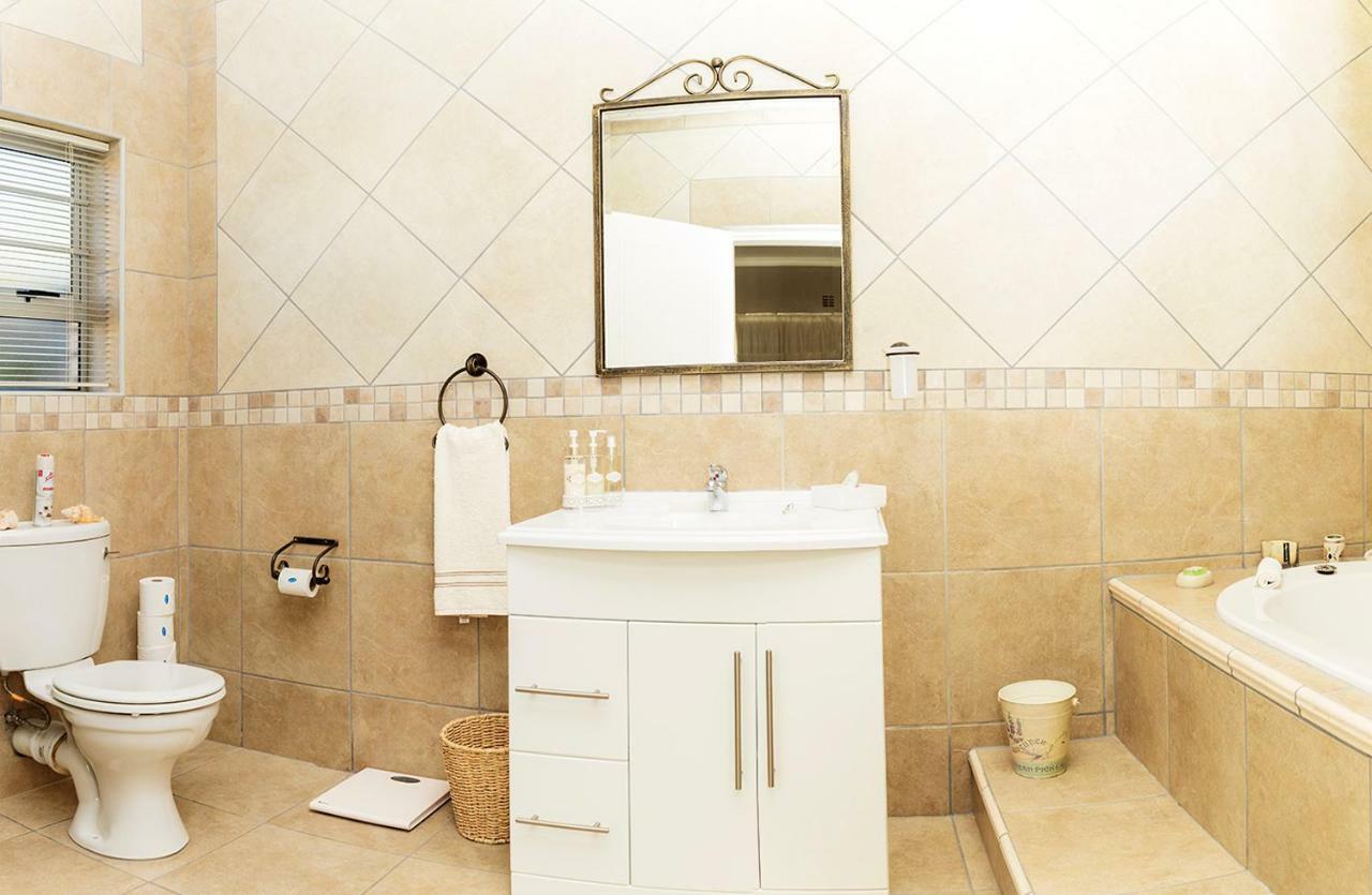 Settle Inn Self Catering Accommodation Colchester Eksteriør bilde